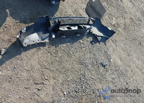 2013 Jeep Grand Cherokee Laredo z USA, uszkodzony, nr VIN 1C4RJFAG8DC633305